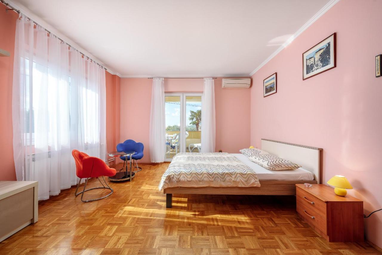 Apartment Gulic *