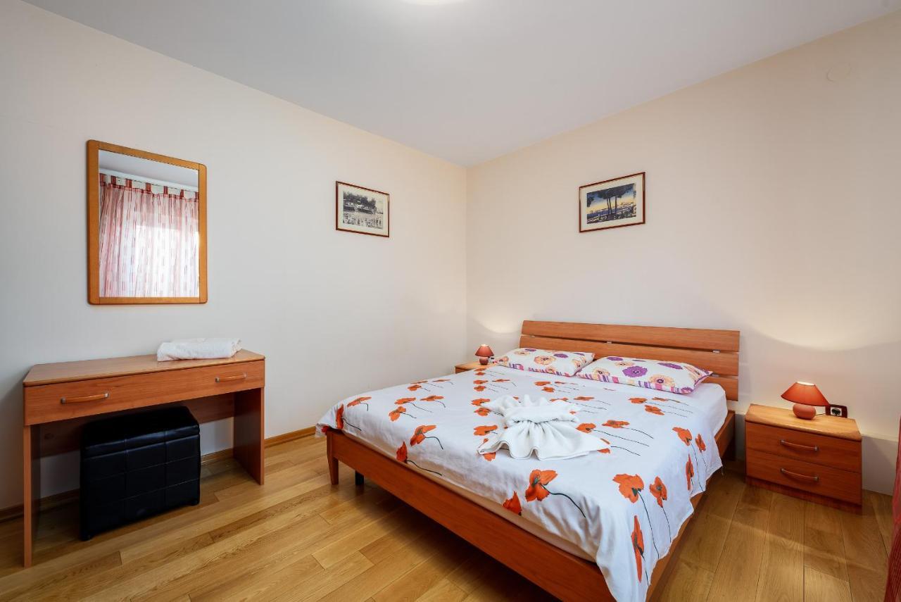 Gulic Apartment *